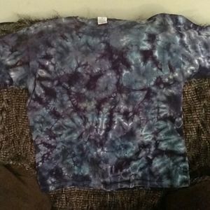 Hippie tye dye t-shirt with pocket.